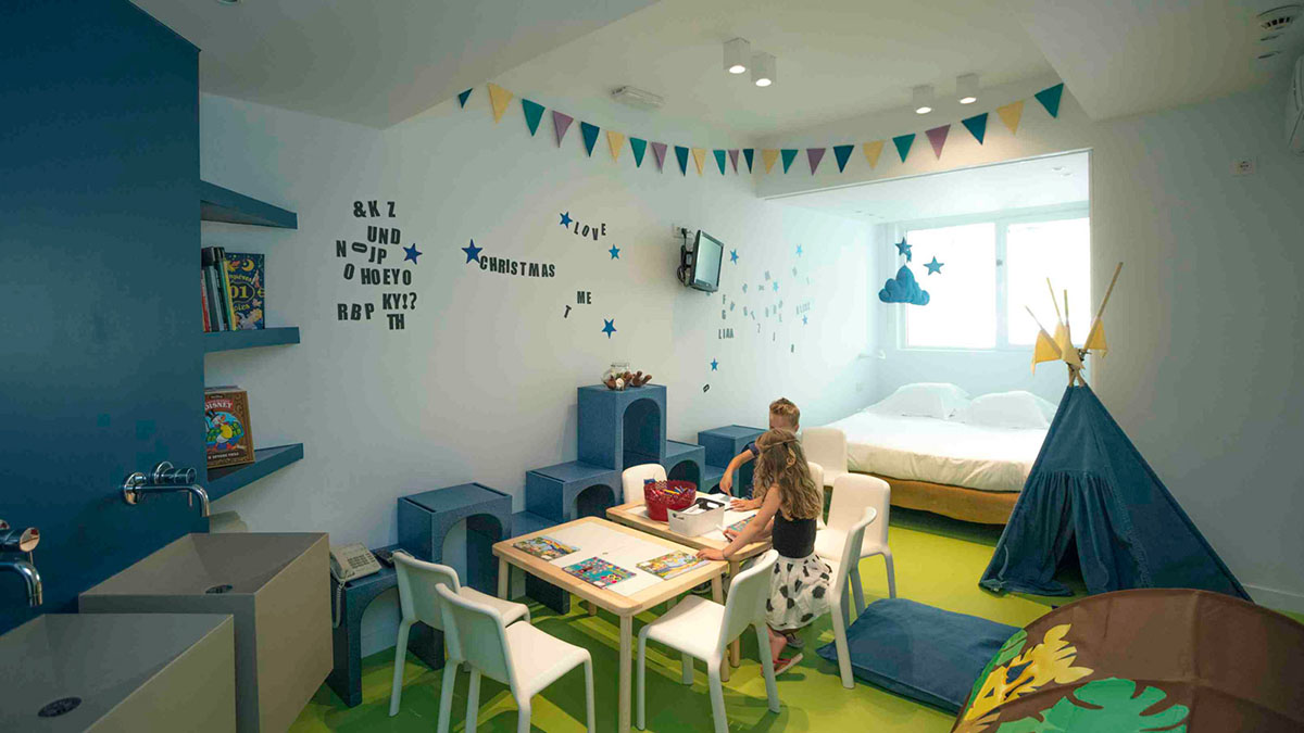 St George Lycabettus Lifestyle Hotel